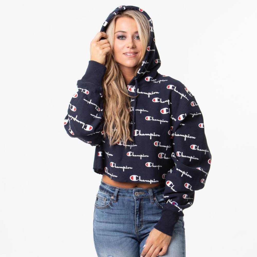 Champion Reverse Weave Cropped Pullover Hoodie | All-Over Logo Sweatshirt Size M